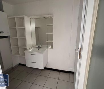 Location Maison 5 pièces 92m² ARMENTIERES 59280 - Photo 3