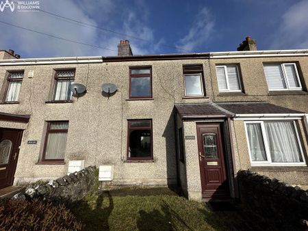 2 bedroom terraced house to rent - Photo 2