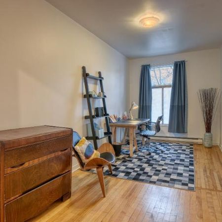5 1/2 - Montréal (Petite-Italie) - 2 350 $/mois - Photo 4