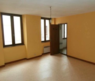 Appartement T2 à louer à TOURNON - Photo 1