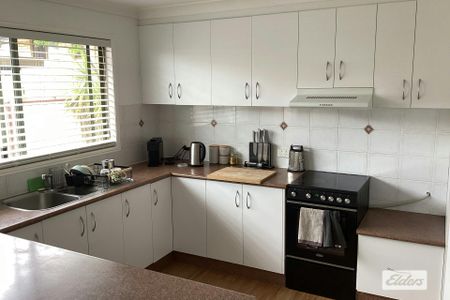 2477, Toowoomba - Photo 2