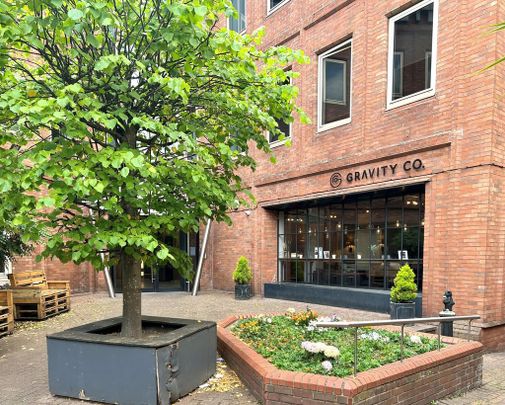 Studio to rent - Photo 1