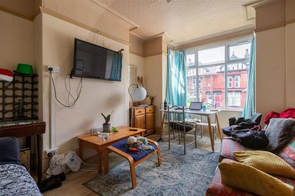 4 bedroom house to rent - Photo 1