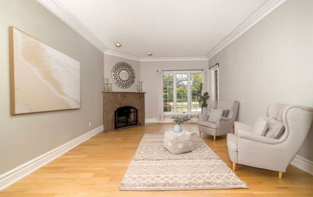 For Lease - 163 Wheelihan Way, Milton, Ontario - Photo 3