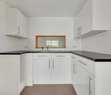 Fifth Avenue, E12, London - Photo 2