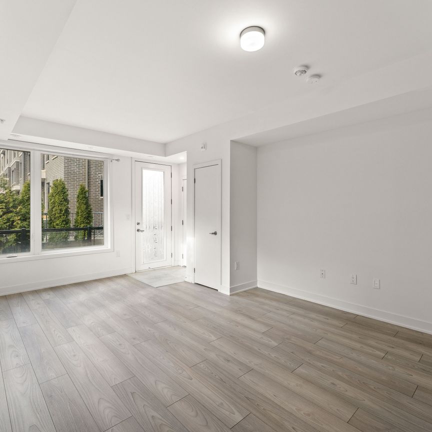 For Lease - 3476 Widdicombe Way Unit# 15, Mississauga, Ontario - Photo 1