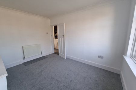 Chantry Road, GOSPORT - Photo 5