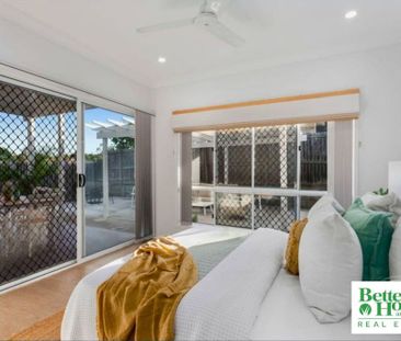 Bright, Spacious & Conveniently Located 3 Bedroom Home - Photo 6