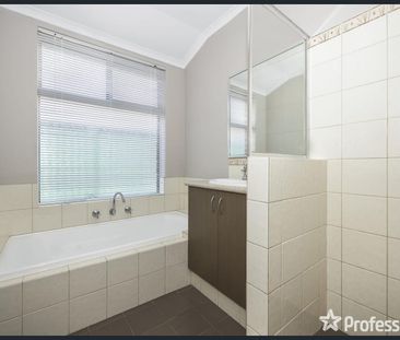 Convenience Jam-Packed - Photo 6