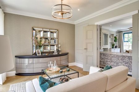 4 bedroom detached house to rent - Photo 2