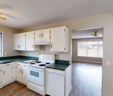 6329 24 Avenue Northeast, Calgary - Photo 3