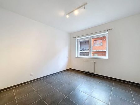 Appartement te huur - Foto 2
