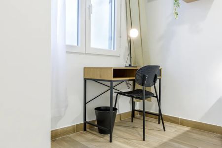 Avenida del Marqués de Sotelo, Valencia, Valencian Community 46002 - Photo 3