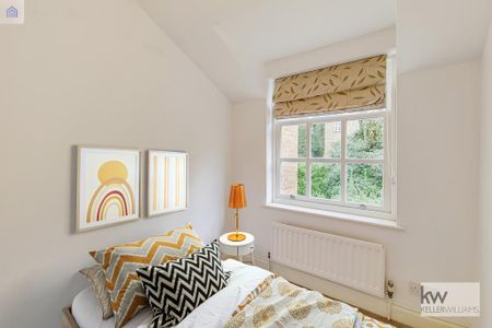 4 bedroom terraced house to rent - Photo 5