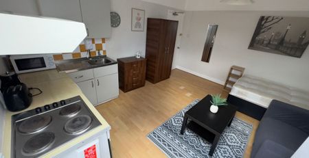 Flat 3, Headingley Lane, Leeds, LS6 1AA - Photo 5