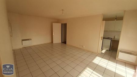 Location Appartement 2 pièces 53m² TOURCOING 59200 - Photo 2