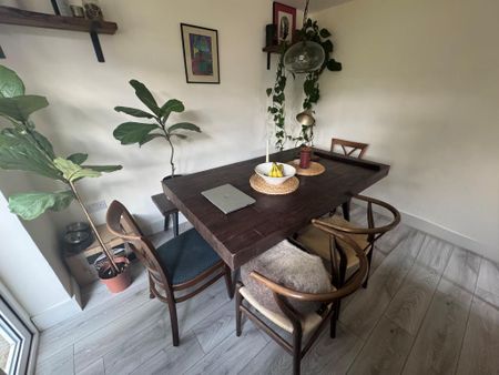 3 bedroom end of terrace house to rent - Photo 5