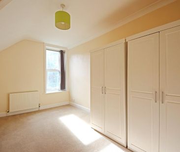 2 bedroom flat to rent - Photo 6