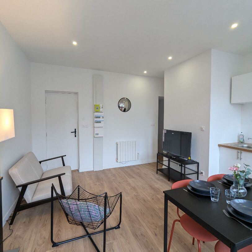 Apartment - Photo 1