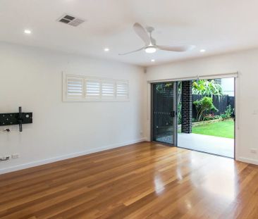 Stylish 2 Sorey 5 Bedroom Home in Convenient Location - Photo 1