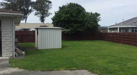 Kotuku Place, Taradale - Photo 2