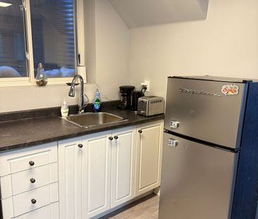 For Lease - 3250 Apricot Street Unit# Bsmt, Mississauga, Ontario - Photo 3