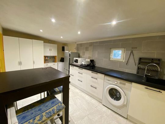 Maison avec terrasse et parking Martigues - Photo 1