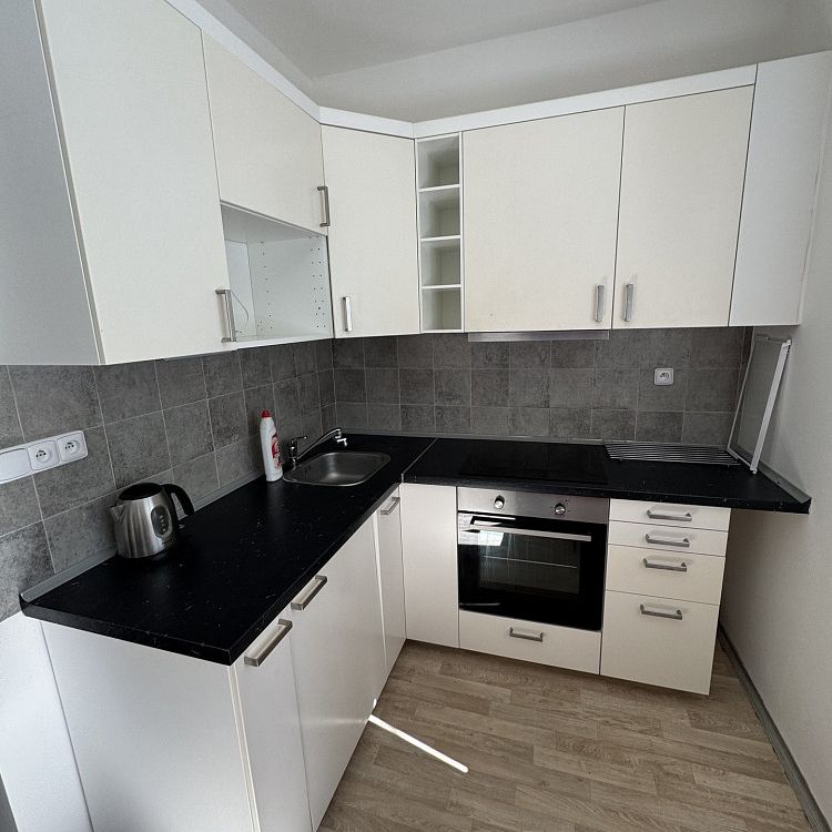 Pronájem bytu 1+1 31 m² - Photo 1