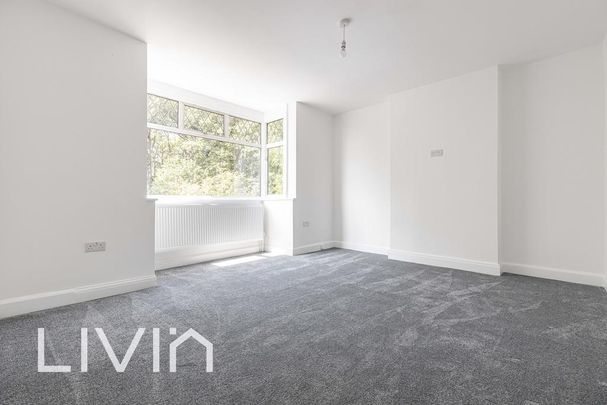 4 bedroom semi-detached house to rent - Photo 1