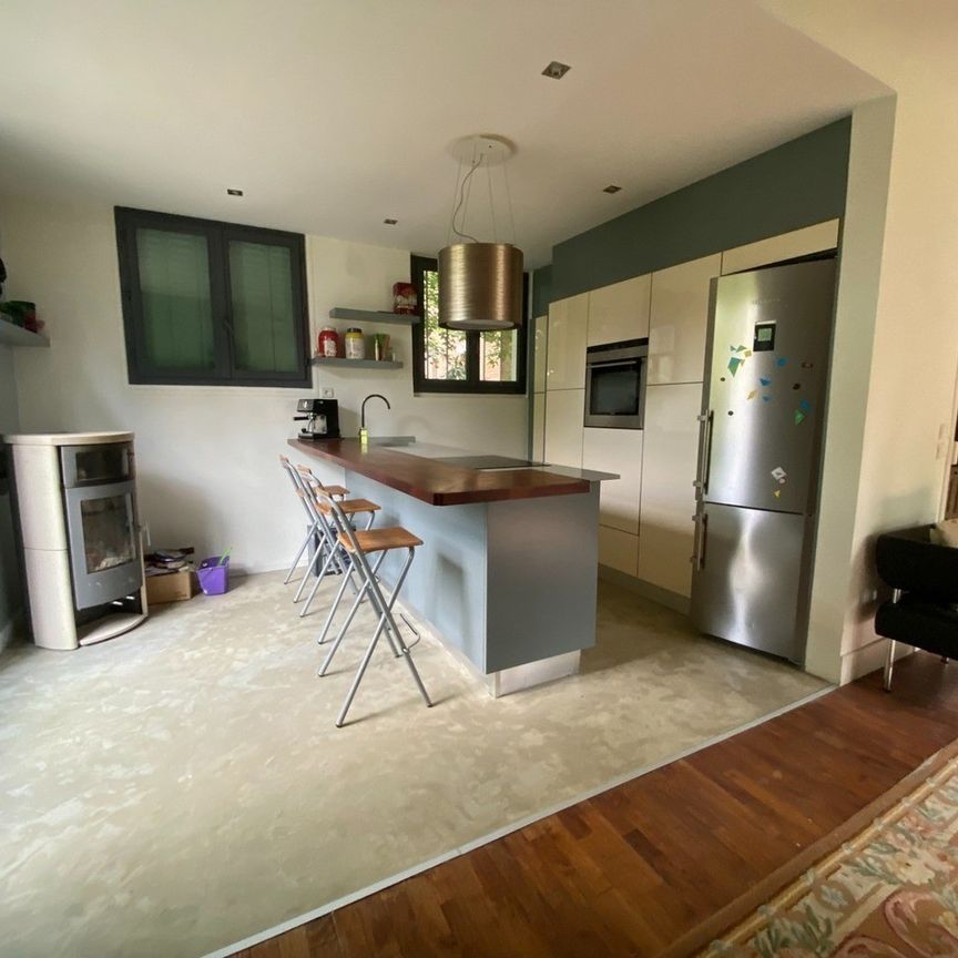 Tout savoir sur cette maison à Le Vésinet - Photo 1