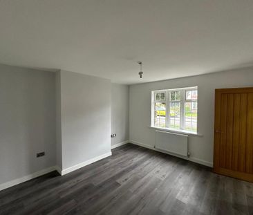4 bedroom detached house to rent - Photo 1