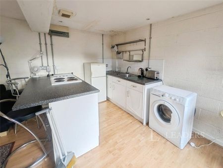1 bedroom flat to rent - Photo 4