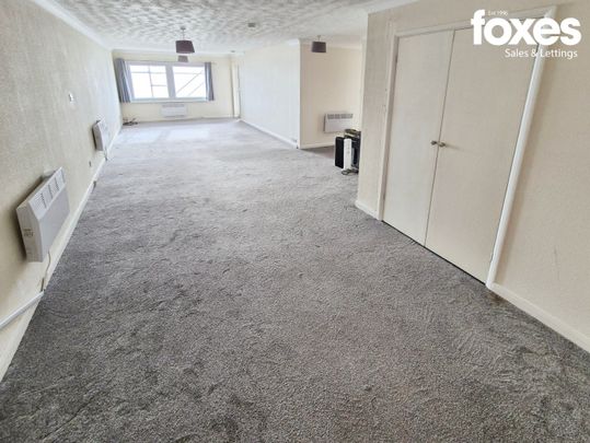 3 bed flat to rent in Craghead, 77 Manor Road, Bournemouth, Dorset, BH1 - Photo 1