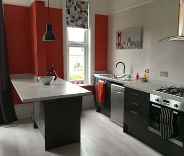 2 bedroom apartment to rent - Photo 2