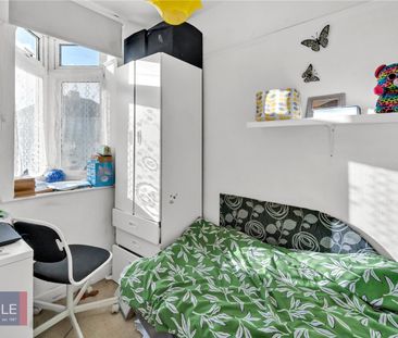 Mackie Road, - Photo 3