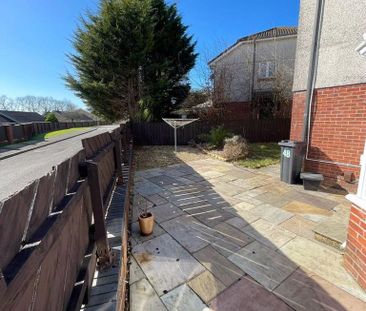 3 bedroom semi-detached house to rent - Photo 3