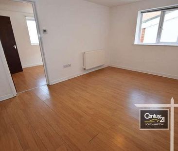 |ref: |, Cox's Lane, Southampton, SO19 - Photo 4