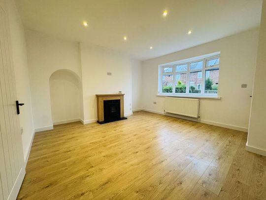 2 bedroom terraced house to rent - Photo 1