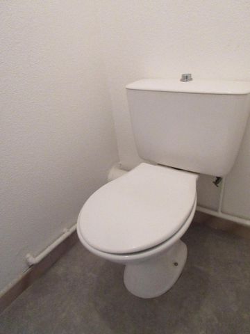 Location Appartement 2 pièces 54m² PERPIGNAN 66100 - Photo 3