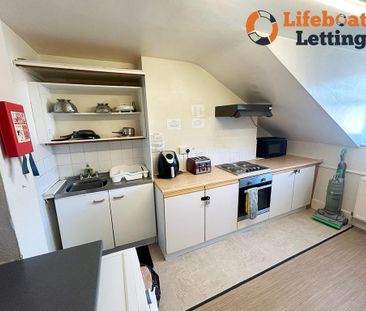 1 bedroom in a house share to rent - Photo 6