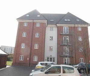 2 Bedrooms Flat to rent in Hawkins Road, Colchester, Essex CO2 | £ 208 - Photo 1