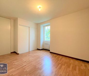Location Appartement 3 pièces 67m² COUTRAS 33230 - Photo 3