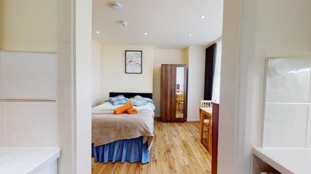 Studio to rent - Photo 2