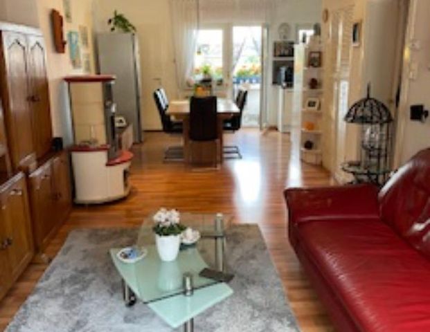 Schöne 2-Zimmer-Wohnung mit Balkon in Mülheim an der Ruhr - Photo 1