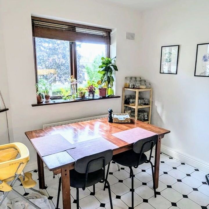 17 Alma Park, Monkstown, Blackrock, Co. Dublin - Photo 1