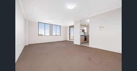 Living in the Holiday Resort with significant water views - Photo 2