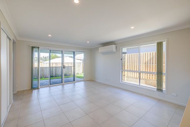Family Friendly 4 Bedroom Home In Great Location - Photo 1