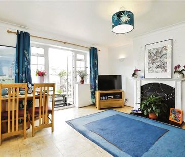 2 bedroom maisonette to rent - Photo 1