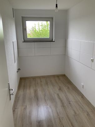 Renovierte 2-Zimmer-Wohnung in Remscheid Lüttringhausen - Photo 1