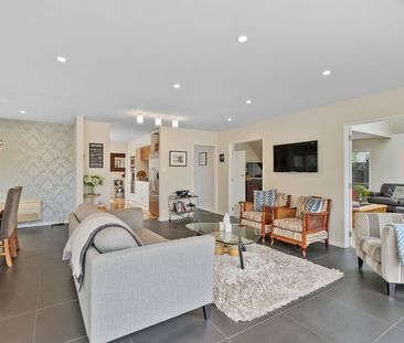 4 Bedroom Family Home in Cashmere - Photo 6